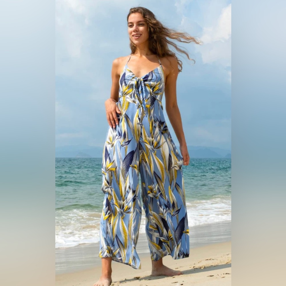 Cupshe halter top jumpsuit
